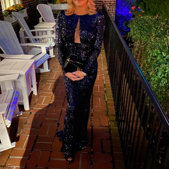 Nicole Bakti Gown - Picture 5 of 13